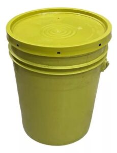 cunete-20-litros-amarillo-gabyventas-2-230x300 cuñete 20 litros amarillo gabyventas (2)